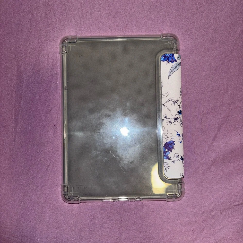 Kindle Paperwhite Floral Cover